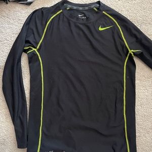 Nike Dri-fit boys shirt